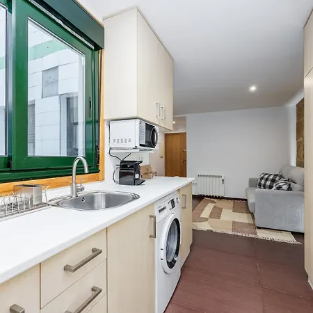 Apartamento Ybh Velazquez M 47, 2c Vigo